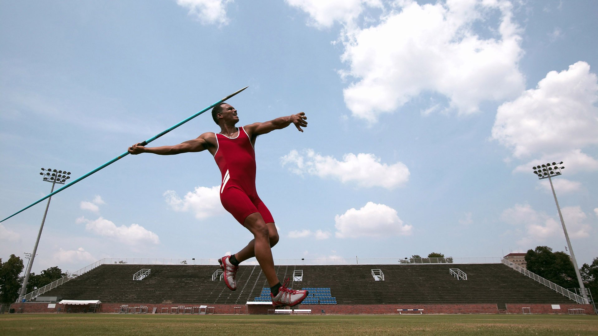 比赛背后：裁判判罚的细节解析，裁判过程